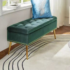 Banc de rangement avec garniture cloutée et capitonnage