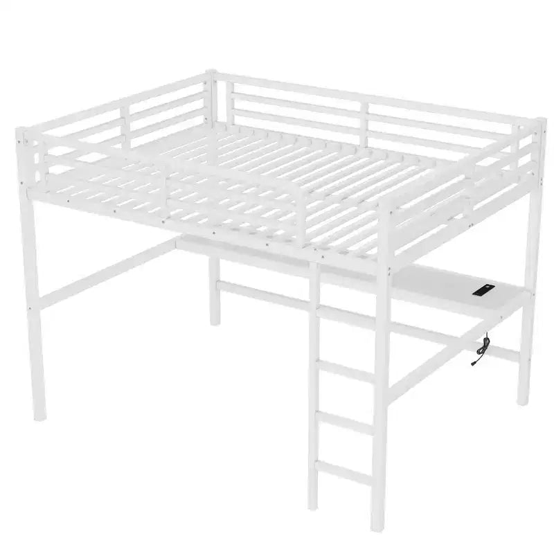 Lit mezzanine en métal avec prise de courant et éclairage LED, gain de place